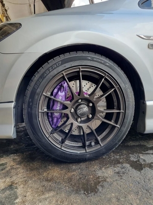 Toyota Previa 4 de Rembeugels van de Zuigerauto schilderde Purpere Kleur